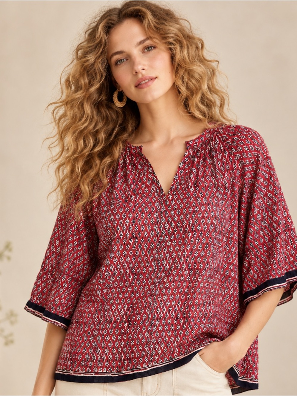 M.A.B.E. MABE red block print v neck top size large bohemian lightweight cotton
